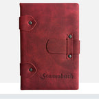 Premium Stammbuch Adell aus hochwertigem Pferdeleder in dunkelrot mit Blinkprägung, Frontalansicht