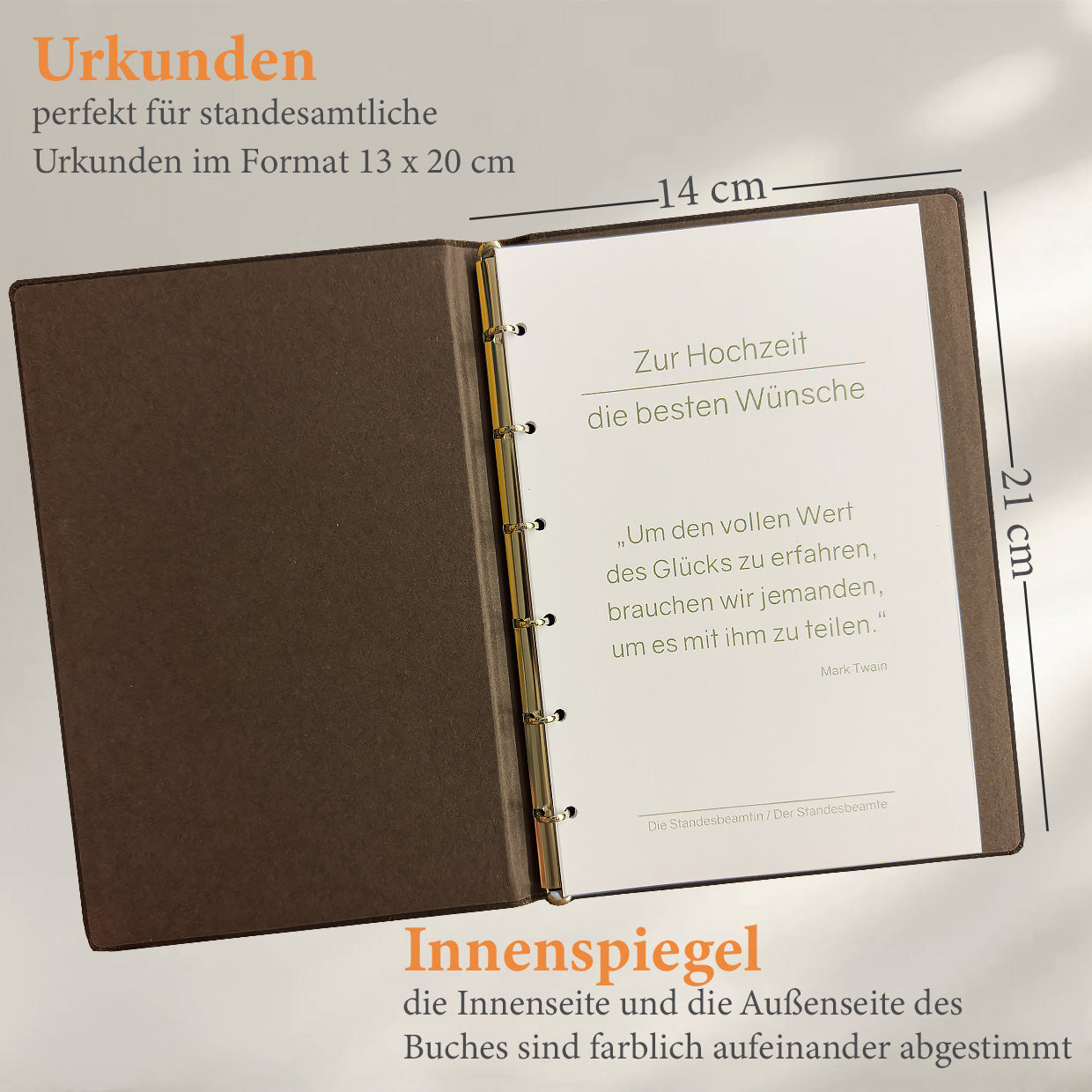 Edles Premium Stammbuch Albrecht aus dunkelbraunem Pferdeleder mit Blinkprägung, Frontalansicht